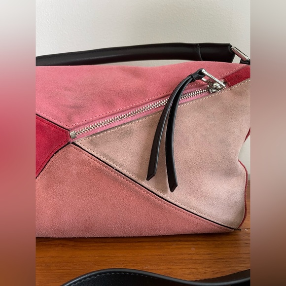 LOEWE Medium Suede Puzzle Bag - Picture 4 of 9